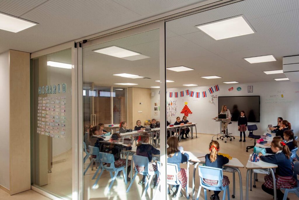 instalaciones colegio guadalaviar