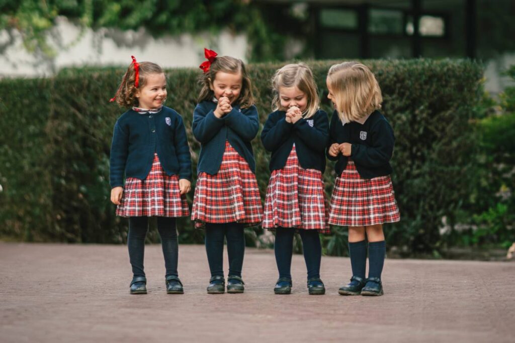 Educación Infantil KINDER Guadalaviar para niñas de 2 a 5 años