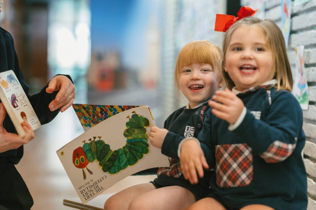 Educación Infantil KINDER Guadalaviar para niñas de 2 a 5 años